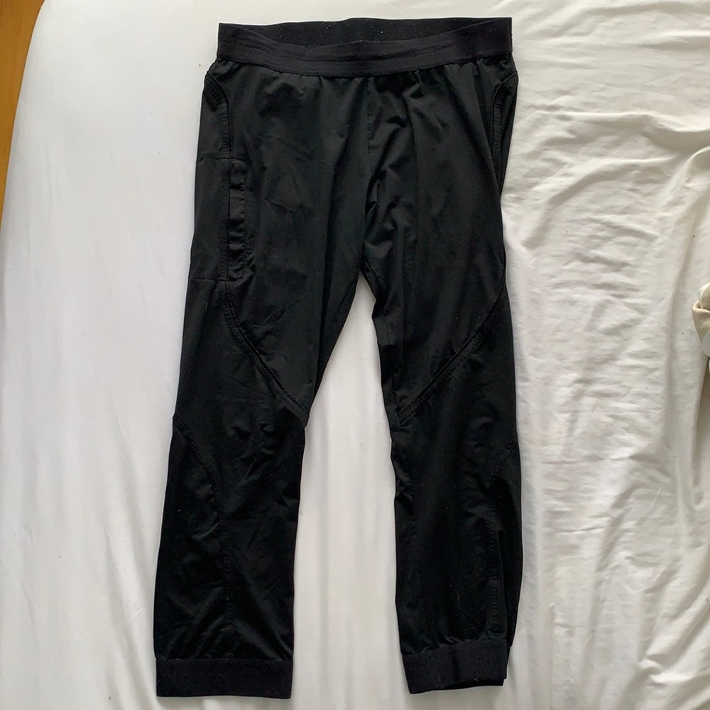 Adidas by Stella McCartney Black Capri Workout Leggings Size Medium